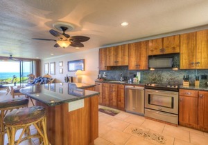 Aloha Condos, Keauhou Kona Surf and Racquet Club, Condo 1-102, Oceanfront