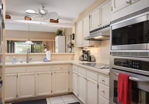 Aloha Condos, Kona Coast Resort, Condo 5-102, Fairway Front, AC