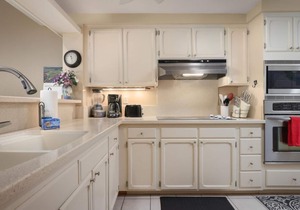 Aloha Condos, Kona Coast Resort, Condo 5-102, Fairway Front, AC