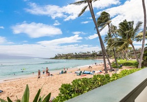 Aloha Condos, Napili Bay Resort, Condo 105, Beachfront