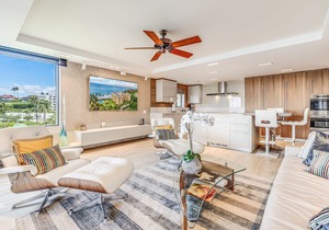 Beachfront Luxury - Polo Beach Club #707 - Amazing Views & Location!
