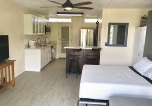 Beachfront, Surfing, Completely Renovated