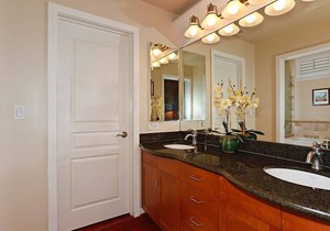 Beautiful Sunset and Oceanviews from Your Lanai at this Custom 2 Bed, 2 1/2 Bath Condo (KL23D)
