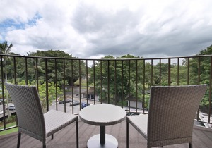 Castle Hilo Hawaiian Hotel