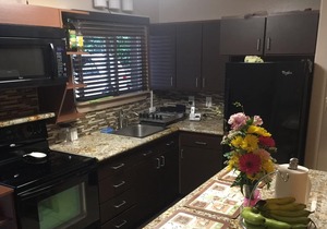Charming 1bd/1ba Downstairs Unit with AC