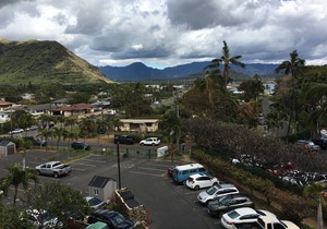 Cozy Beach front condo in Makaha