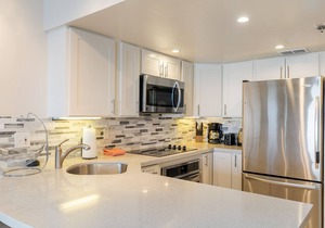 Deluxe Waikiki Ocean Front Suite - Ilikai