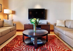 Fabulous 3 BR / 3 BA Updated 6th Floor Villa w/ Pool and Coastal Views
