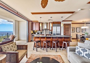 Fall Special - Top Floor Penthouse O-1602, Beach Villas w Spectacular Ocean View