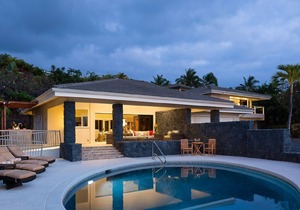 Gated Keauhou Estates 5 bedroom home with ocean views and pool!
