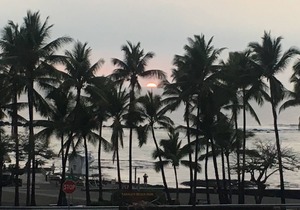 Great Location - Snorkel, Surf & Sunsets!