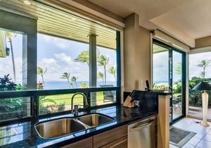 Ground-Floor, Ocean-View Haven with Lanai, Tennis, Resort Pool, and Beach Access