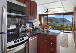 Hanalei Bay Resort 32012 By Parrish Kauai - walk to the bay with full AC!