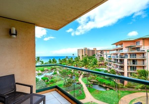 K B M Hawaii: 6th Night FREE! Ocean Views, 2 Bdrm, Whale Watching From $249