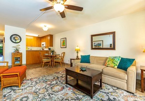 Kamaole Sands #8-104 Ground Floor, Easy Access to World-Class Beach, Sleeps 4