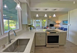 Kawela Kai 495:North Shore Beach Front-Relax & Unwind