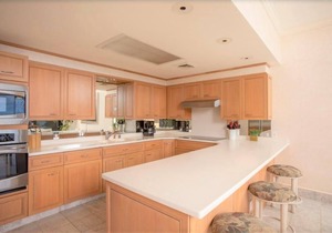 Makena Surf | C105 | Beachfront Resort