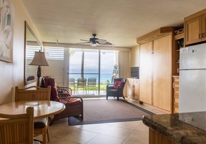Napili Shores I-173 - Direct Oceanfront - Summer Dates Open