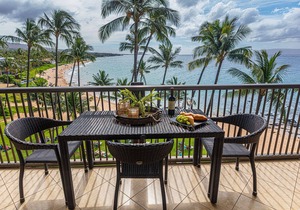 New Luxury Remodel, Ocean End, On the Beach! 5-STAR Luxury Condo In Resort