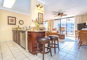 Newly Renovated Ocean View Condo 🐳 Stunning Views From The Lanai! 🌅 Kona Reef E-22