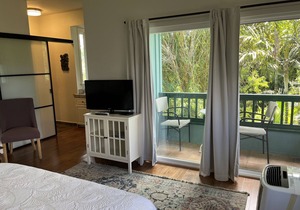 North shore Maui ocean view B and B room 3