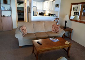 Oceanfront with Endless Ocean View, Gorgeous sunsets, WiFi, and King Bed