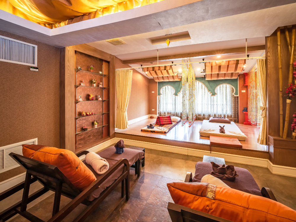One bedroom corner oceanfront