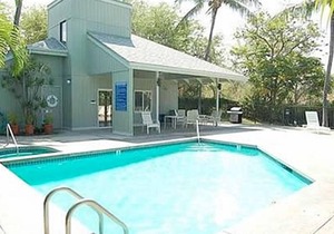 One Bedroom, First Floor, Fully Furnished Condo