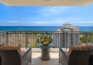 Panoramic 14th floor Views from this 2 BR/2BA Villa with Sunset Views