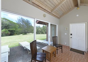 Peaceful & Private Studio - 12 Acre Hobby Organic Fruit Farm - Beach 10min