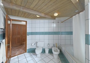 Peaceful & Private Studio - 12 Acre Hobby Organic Fruit Farm | Beach 10min