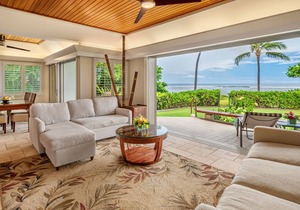Premier, Beachfront Hotel, Puunoa Beach Estates #101