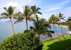 Prime Location and Amazing Views! - Royal Mauian #516