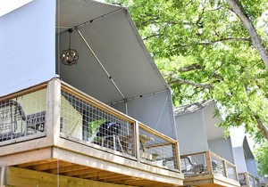 Romantic Getaway Cabin on Creek! Relax and unwind surrounded by nature! - RC10