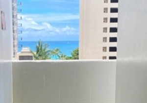 Studio Steps From Waikiki Beach - #906-A