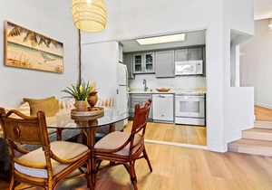 Stunning ocean front condo with sandy beach access