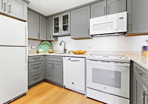 Stunning ocean front condo with sandy beach access