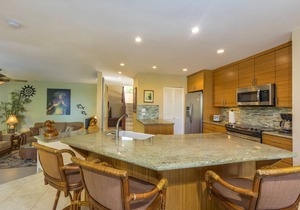 Wailea Ekahi #53-C Hawaiian Beachfront, AC throughout, Easy Pool Access, Wifi