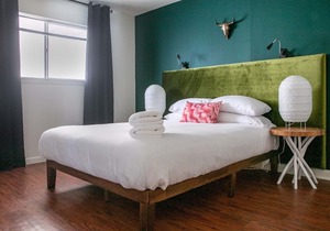 WanderJaunt | Richards | 2BR | Central Austin