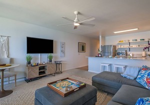 Wow the beach is right here! Plus air conditioned!