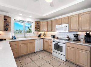 Ocean Views | Kahaluu-Keauhou