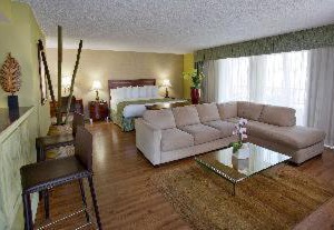 Ramada Plaza | Waikiki