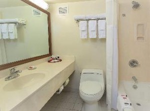 Ramada Plaza | Waikiki