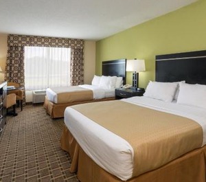 Holiday Inn Ihg Hotel 