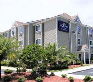 Microtel Inn 