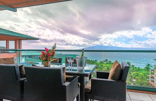 Honokowai House | 1025 Konea by Maui Life Realty