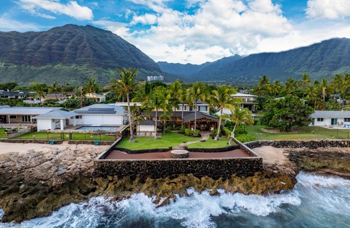 Makaha House | 232 m² House ∙ 6 bedrooms ∙ 12 guests