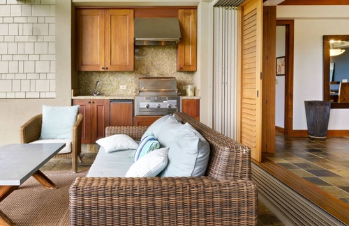 Kaupulehu Condo | 246 m² Condo ∙ 3 bedrooms ∙ 6 guests