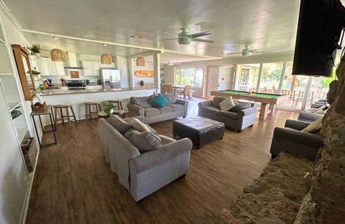 Laie House | 390 m² House ∙ 9 bedrooms ∙ 34 guests