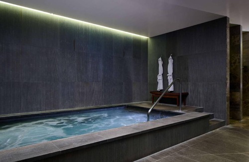 Wailea Hotel | 4050 m² Hotel ∙ 4 bedrooms ∙ 127 guests